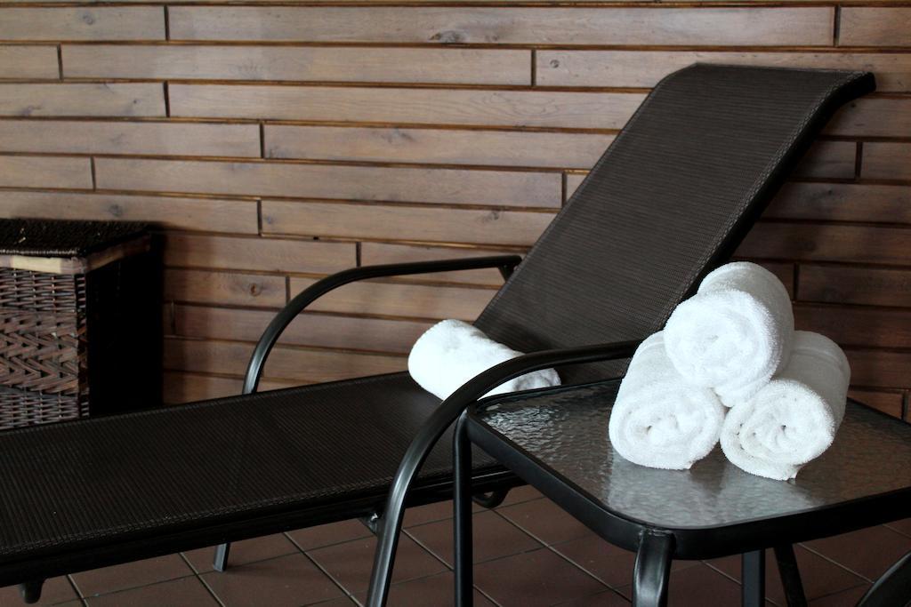 Quality Inn Mont-Laurier Eksteriør billede